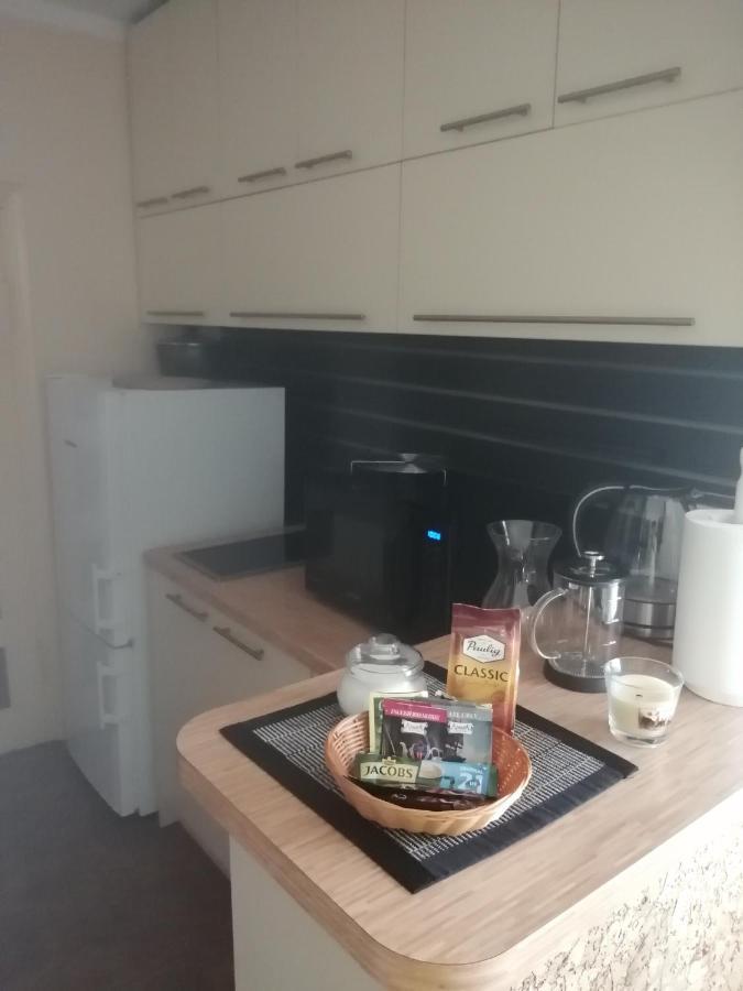 KICA KROGA apartaments Ainazi Bagian luar foto